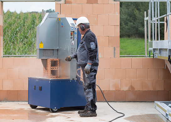 Ziegelschneidemaschine